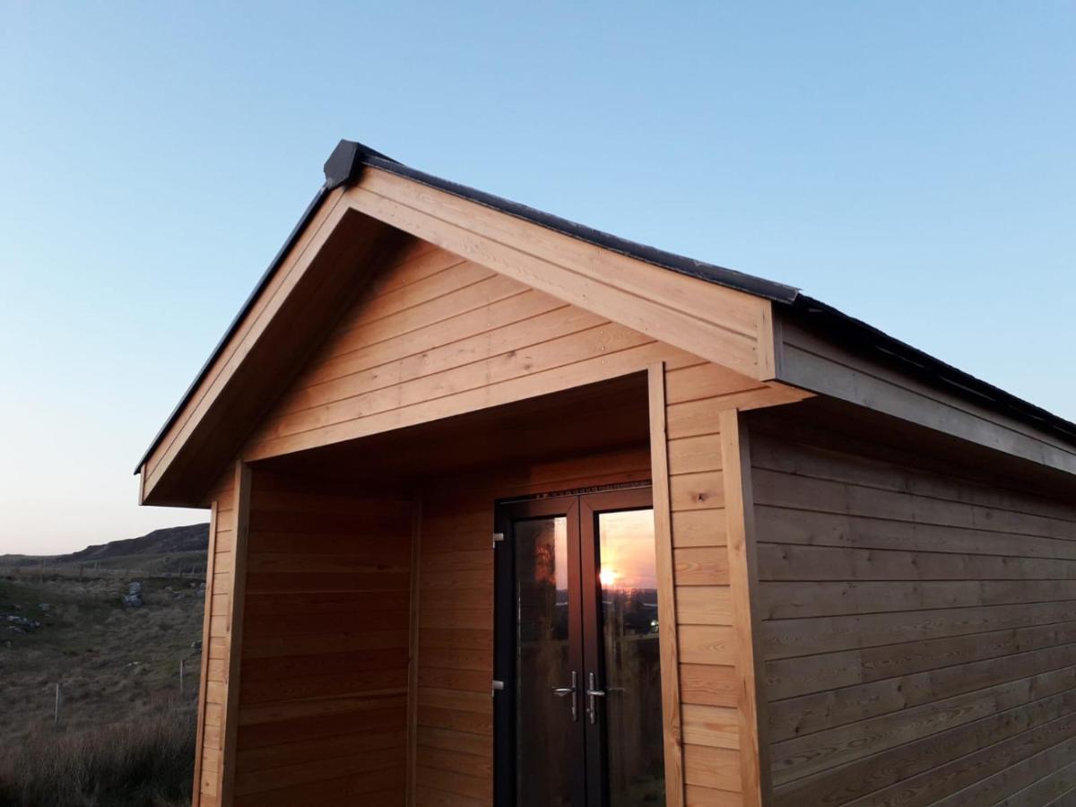 Hebridean Holiday Cabins Breasclete Exterior photo